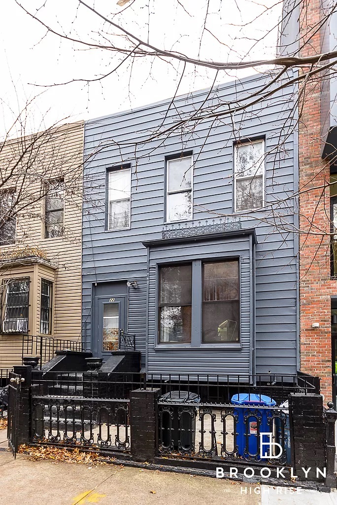 Arion Pl - East Williamsburg Townhouse - Sold for 1.4 Million
