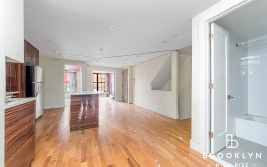 152 Saratoga Avenue #1