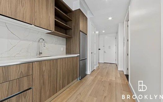 50 East Tenth Street #551