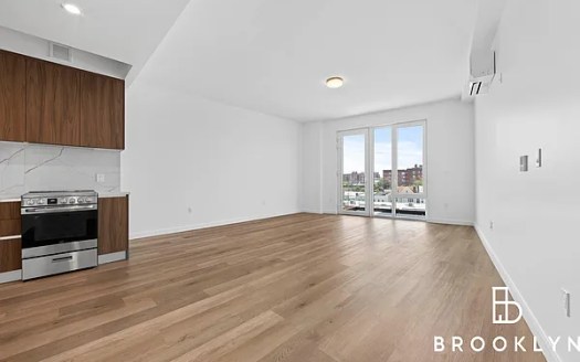 50 East Tenth Street #545