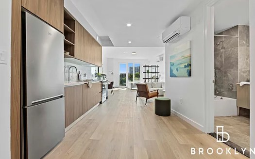 50 East Tenth Street #506