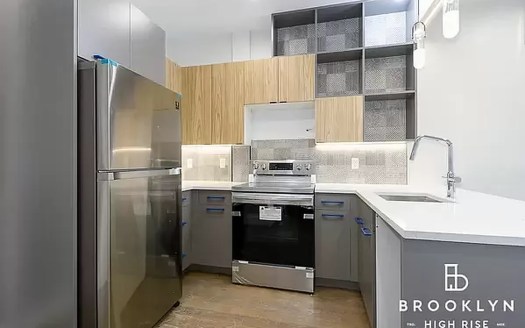 1692 Pacific Street #3A