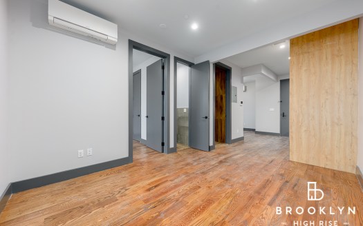 1461 Gates Avenue #4E