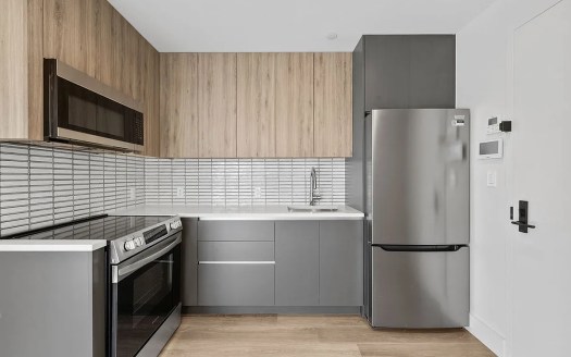 2605 Snyder Avenue #7R